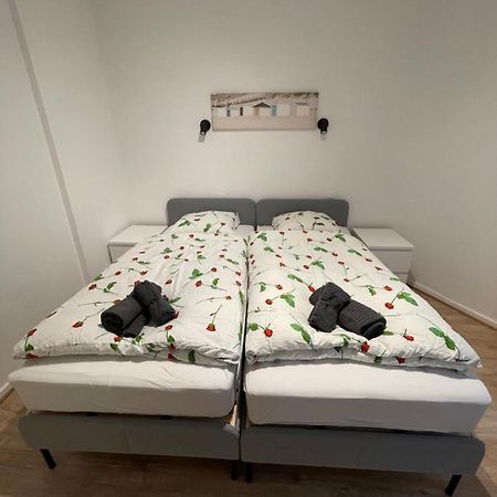 Lovely 2 Bedroom Appartment Near Knokke-Strand Beach Bar Bagian luar foto