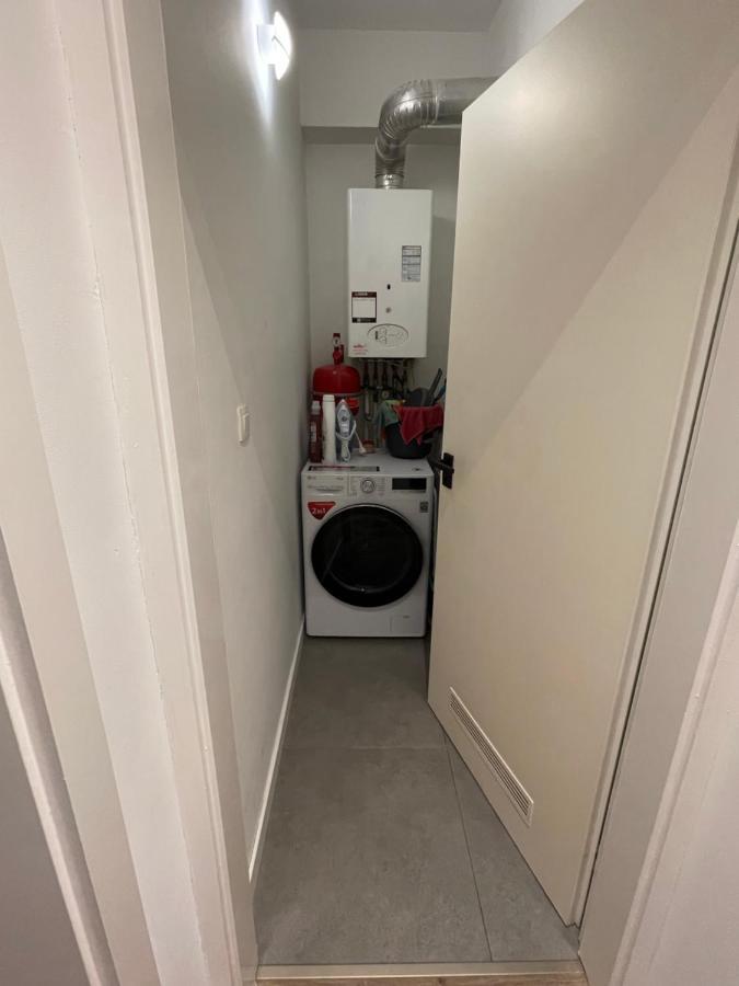 Lovely 2 Bedroom Appartment Near Knokke-Strand Beach Bar Bagian luar foto